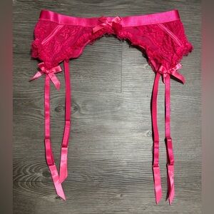 Dolls Kill / Sugar Thrillz Poseable Me Garter Belt